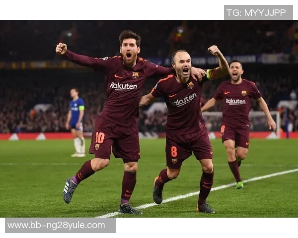 球星石膏足球:揭秘现代足球运动员的训练利器与技术创新 球星石膏足球:揭秘现代足球运动员的训练利器与技术创新